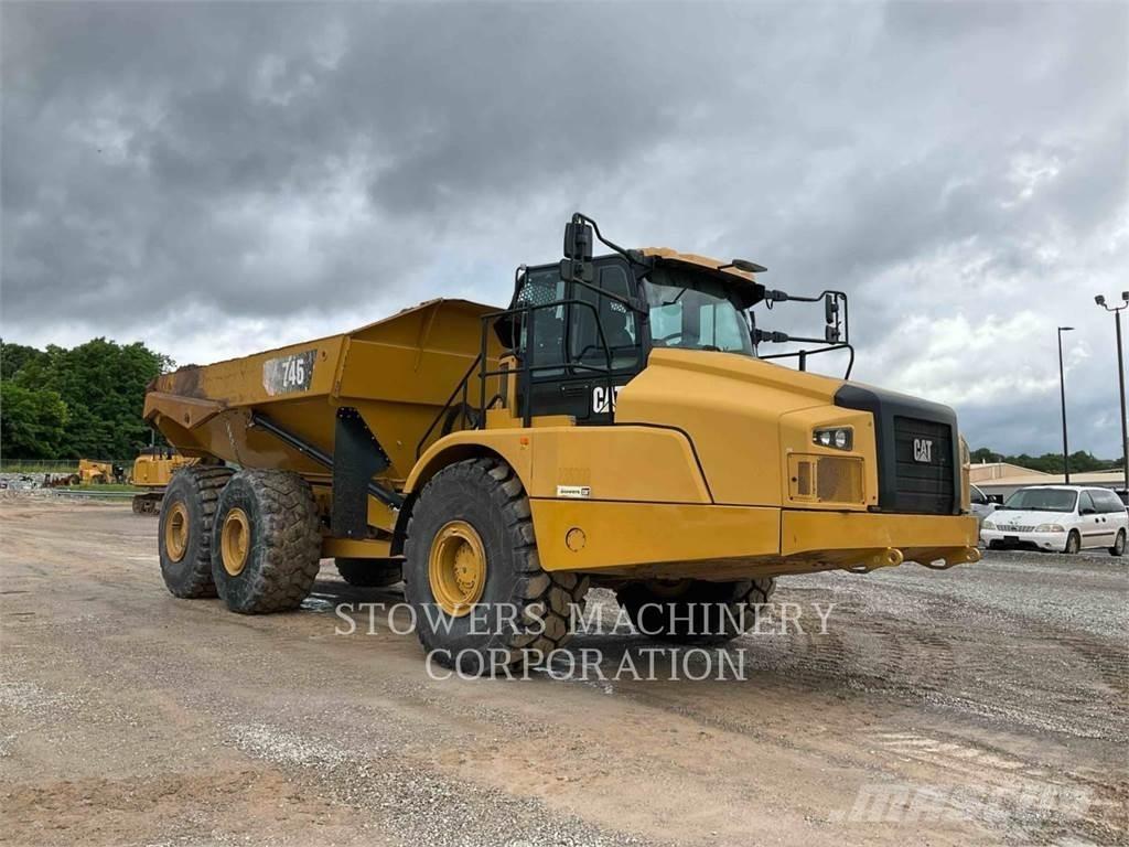 CAT 74504 Зчленовані самоскиди