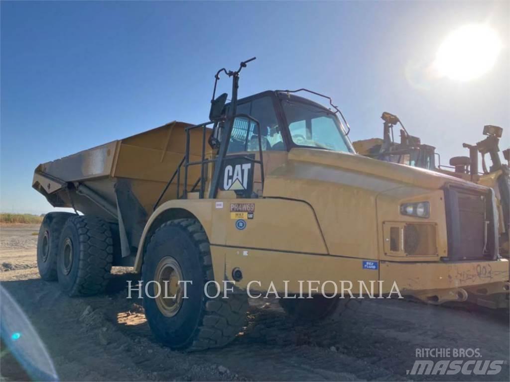 CAT 745C Зчленовані самоскиди