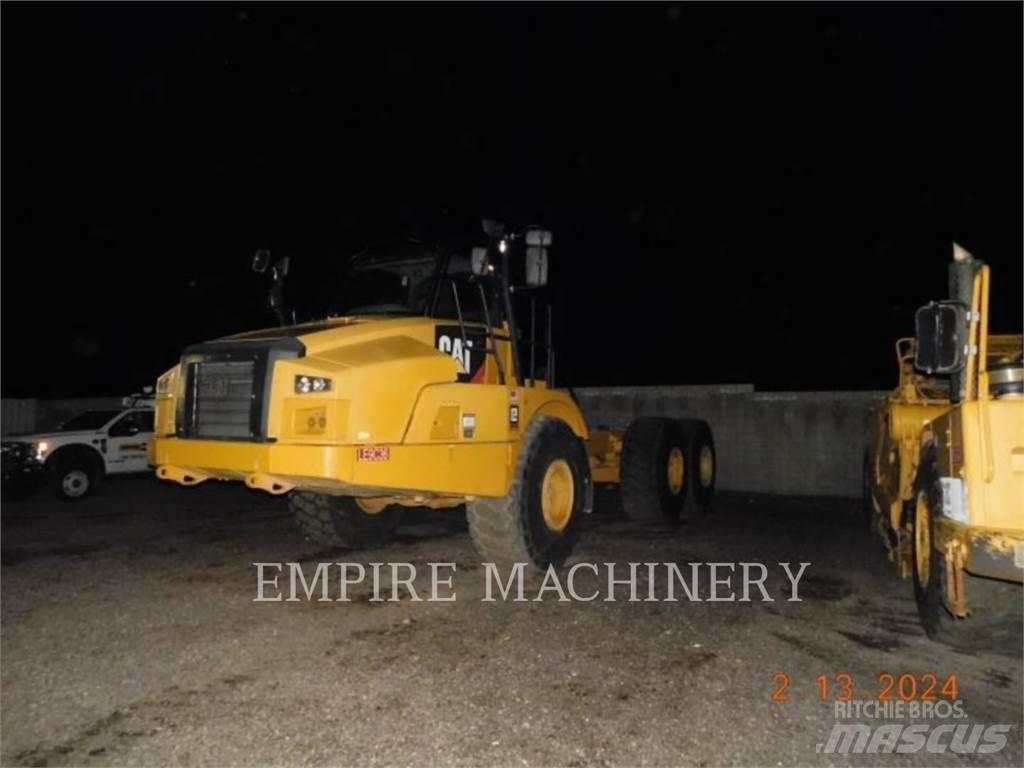 CAT 745C Зчленовані самоскиди