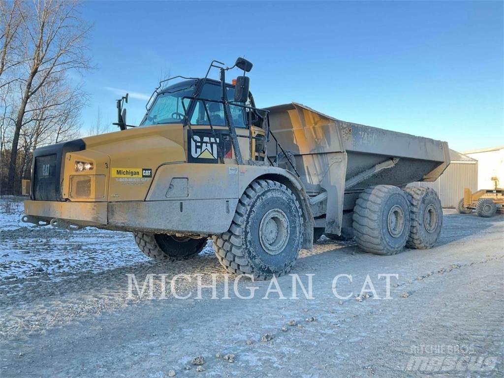 CAT 745C T Зчленовані самоскиди