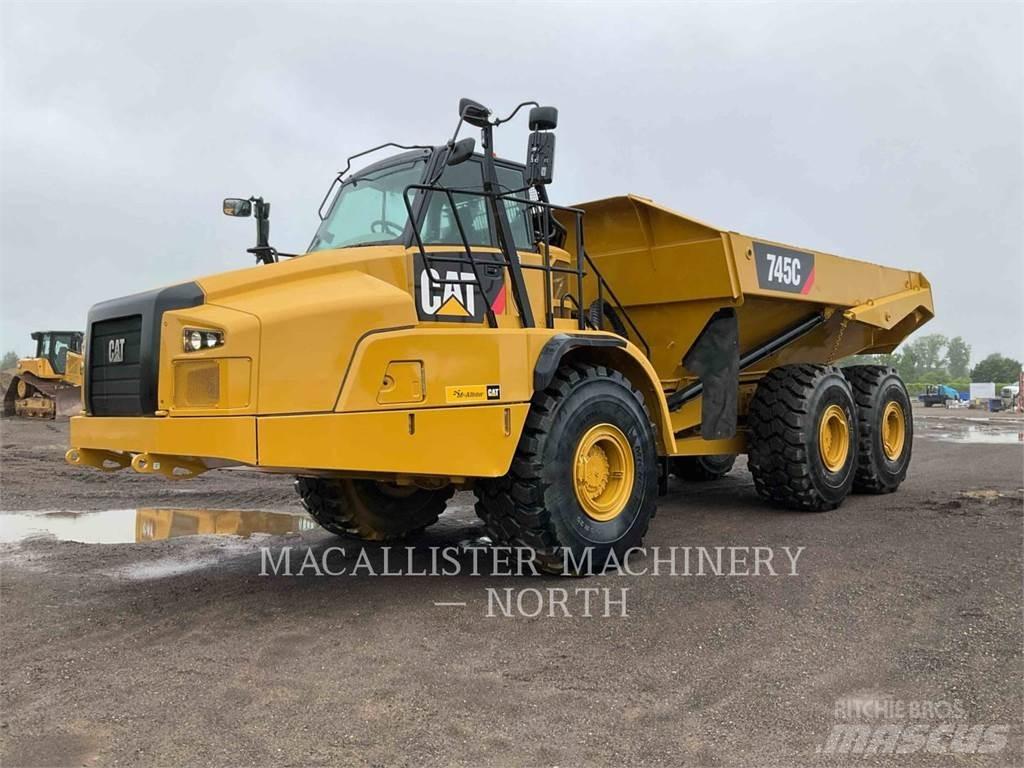 CAT 745C T Зчленовані самоскиди