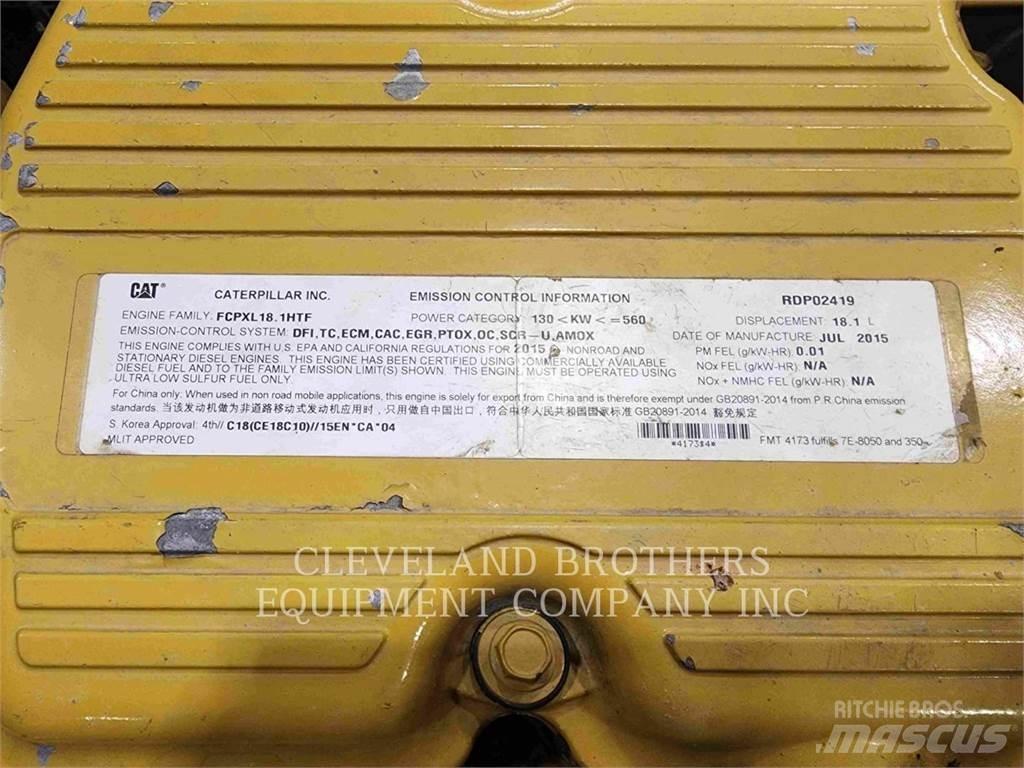 CAT 745C WW Поливальні машини