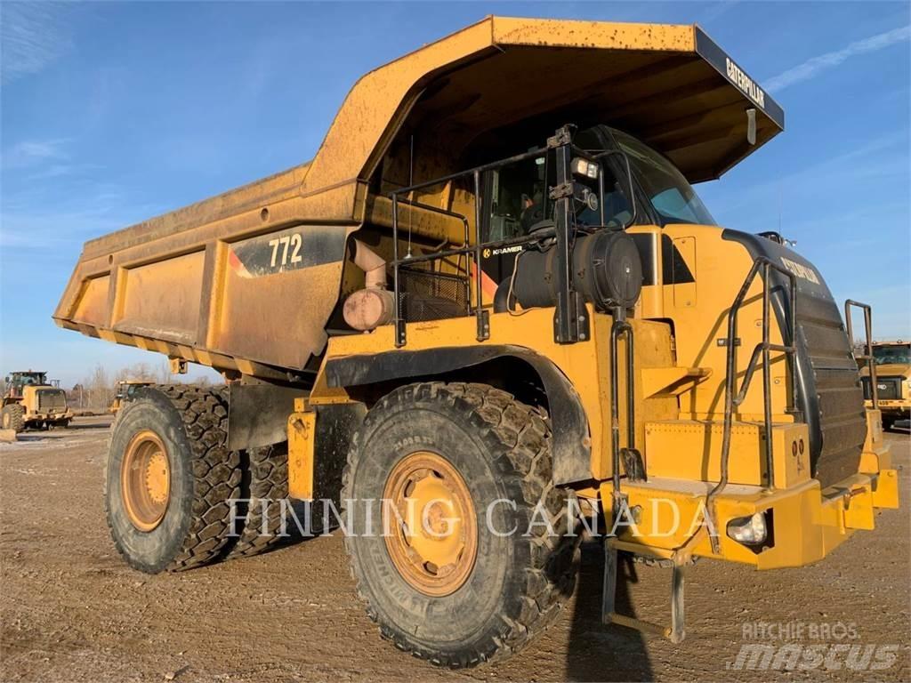 CAT 772 Зчленовані самоскиди