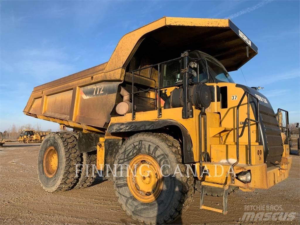 CAT 772 Зчленовані самоскиди