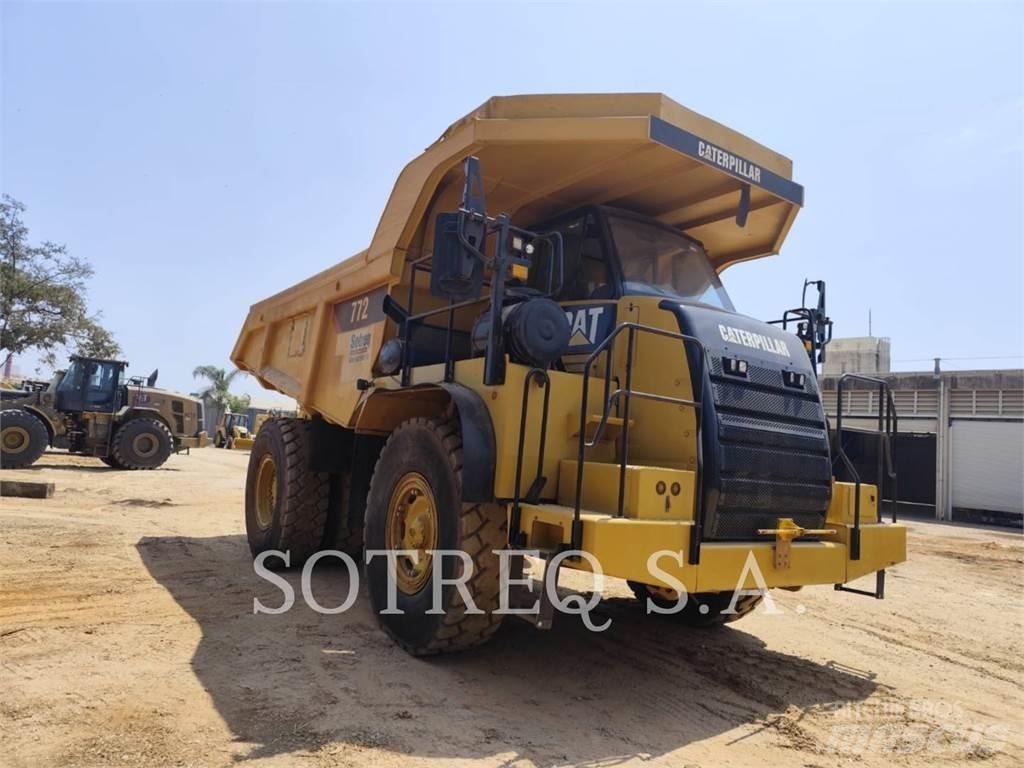 CAT 772 Зчленовані самоскиди