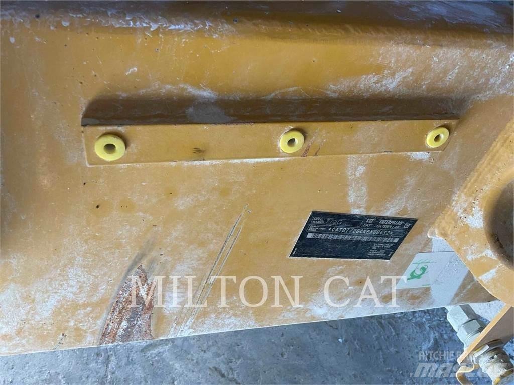CAT 772G Зчленовані самоскиди