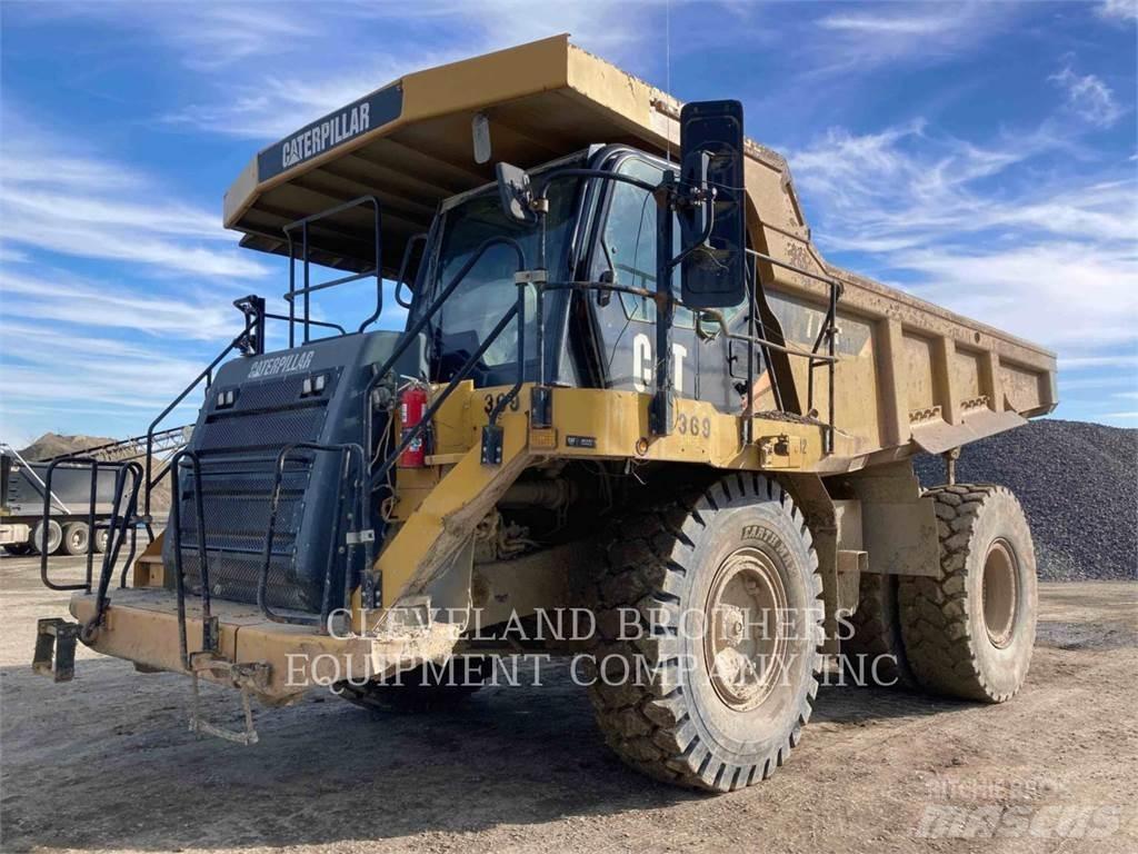 CAT 773F Зчленовані самоскиди