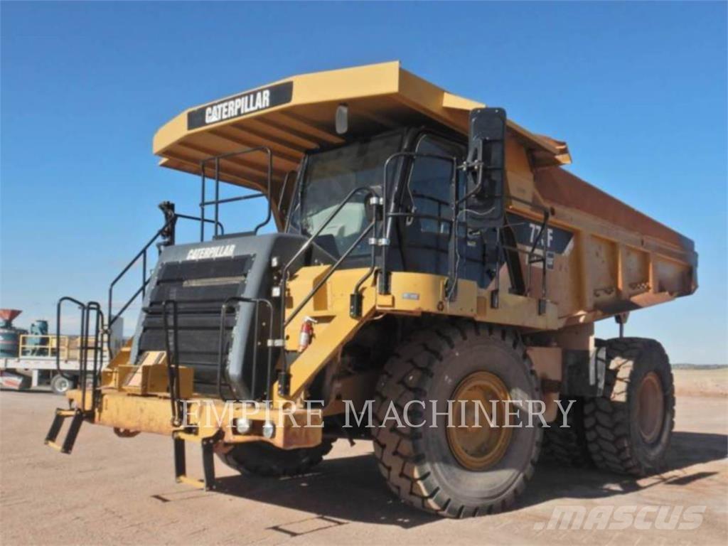 CAT 773F Зчленовані самоскиди