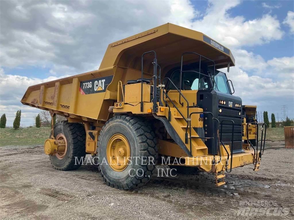 CAT 773G Зчленовані самоскиди