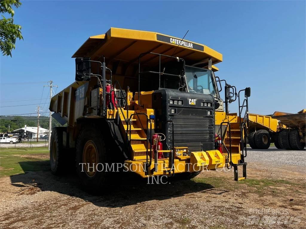 CAT 773G Зчленовані самоскиди