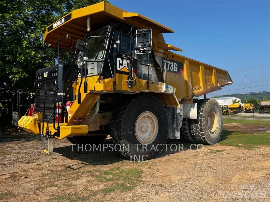 CAT 773G Зчленовані самоскиди