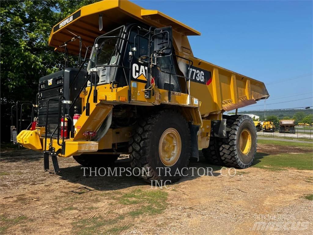 CAT 773G Зчленовані самоскиди