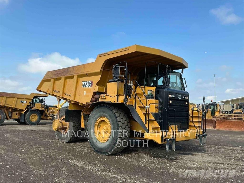 CAT 773G Зчленовані самоскиди