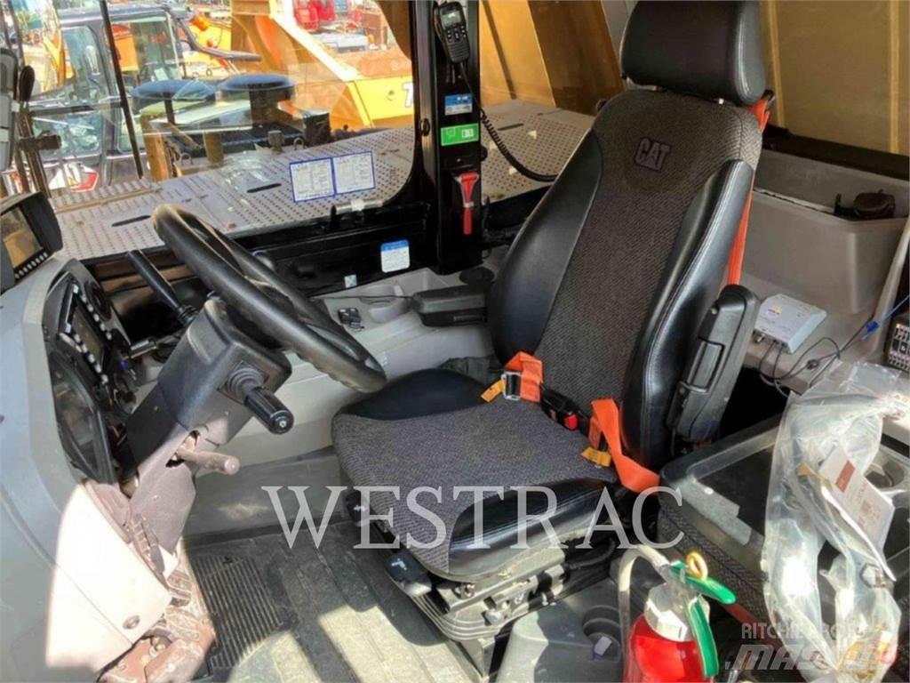 CAT 773GLRC Зчленовані самоскиди