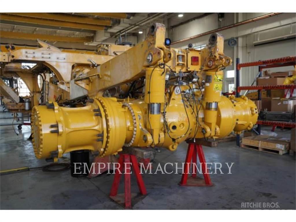CAT 775G Зчленовані самоскиди
