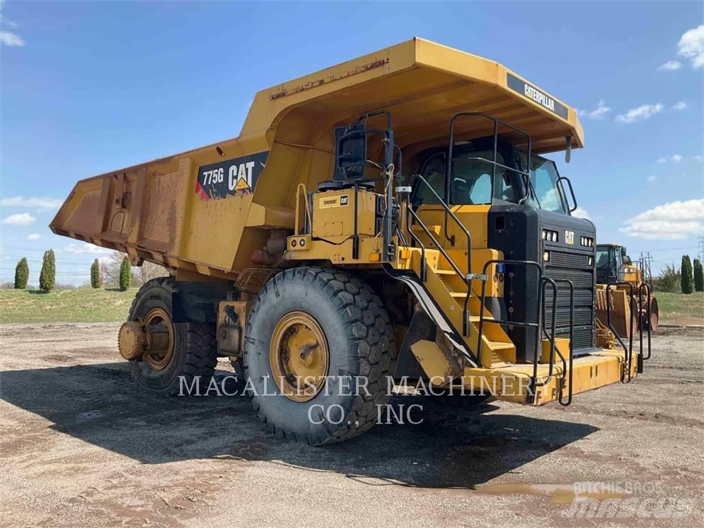 CAT 775G Зчленовані самоскиди