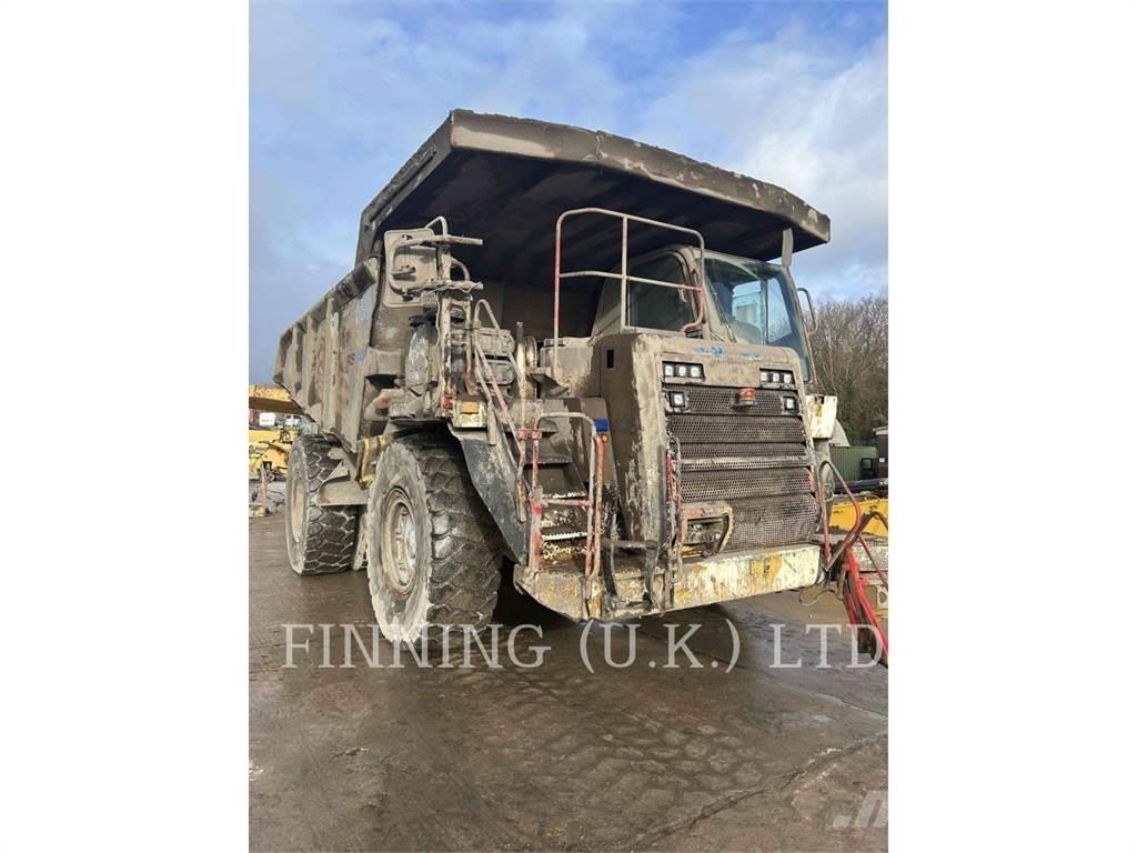 CAT 775G Зчленовані самоскиди