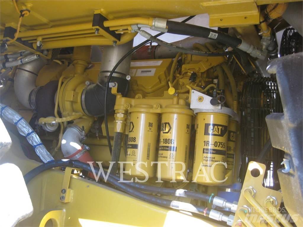 CAT 775GLRC Зчленовані самоскиди