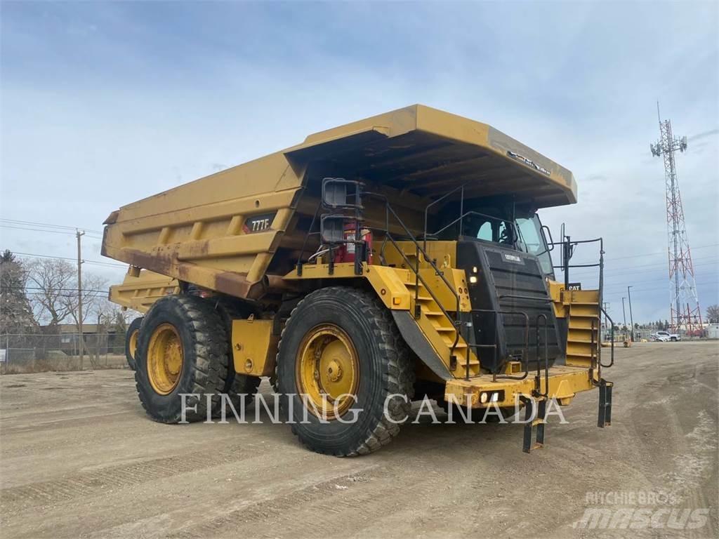 CAT 777F Зчленовані самоскиди