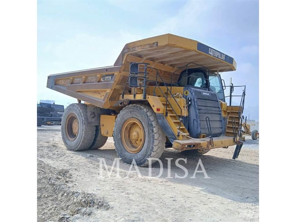 CAT 777F Зчленовані самоскиди