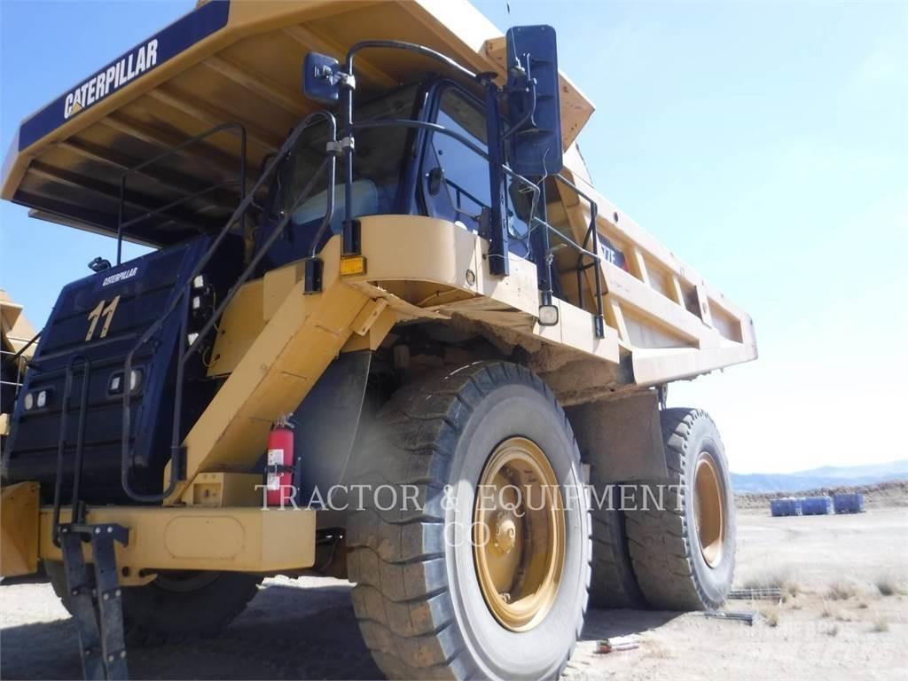 CAT 777F Зчленовані самоскиди