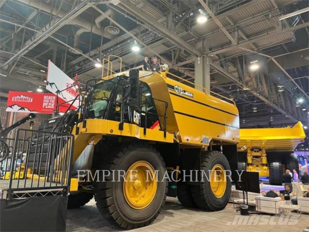 CAT 777F WT Поливальні машини