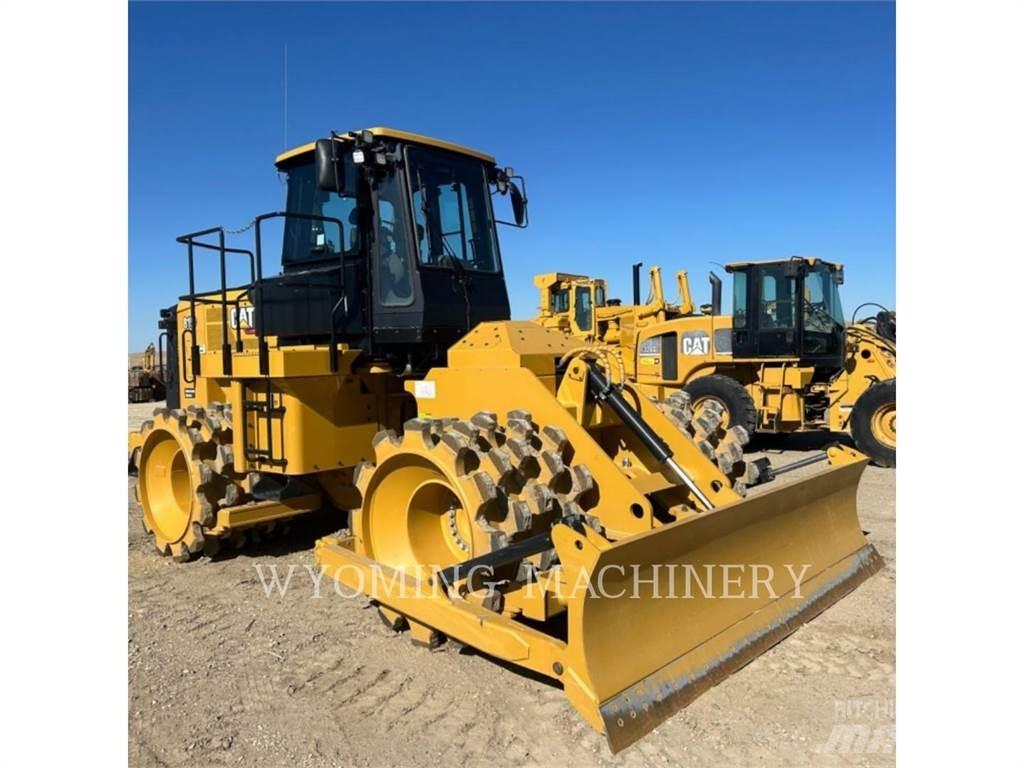 CAT 815 Ущільнювачі грунту
