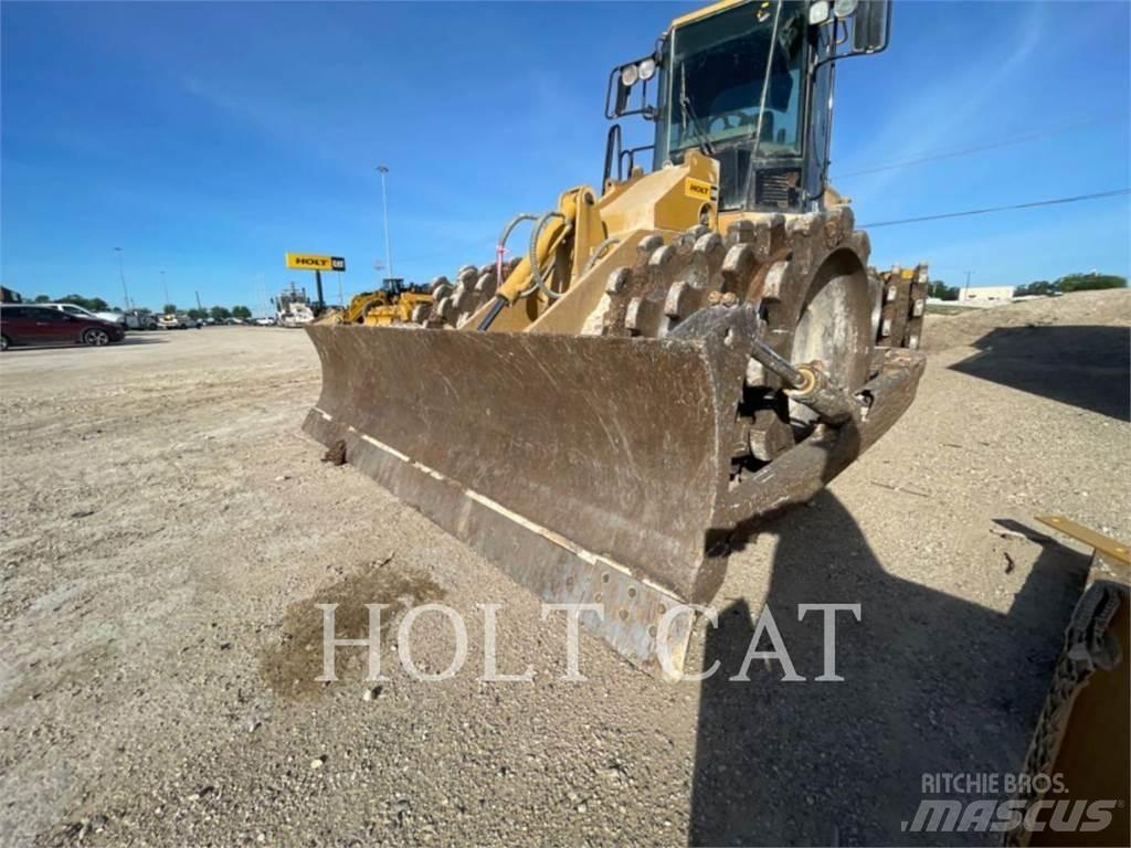 CAT 815F Ущільнювачі грунту