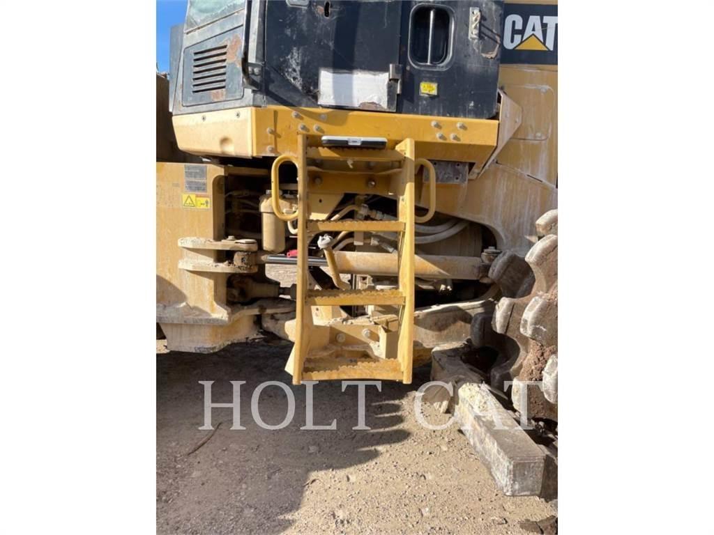 CAT 815F Ущільнювачі грунту