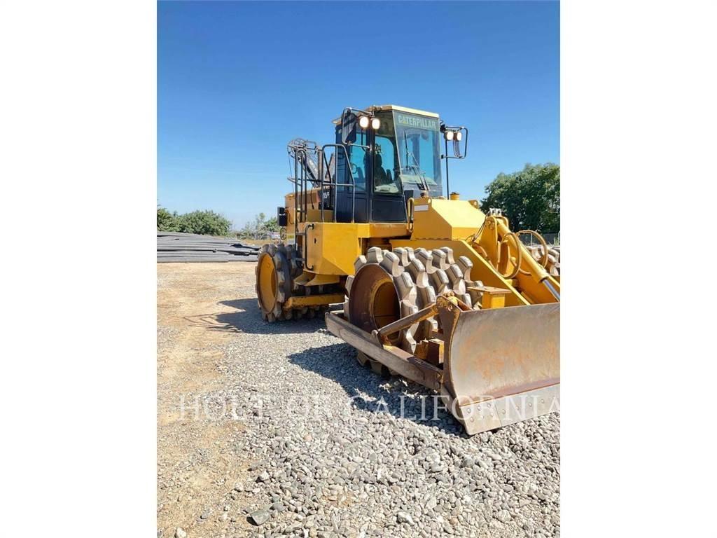 CAT 815F2 Ущільнювачі грунту