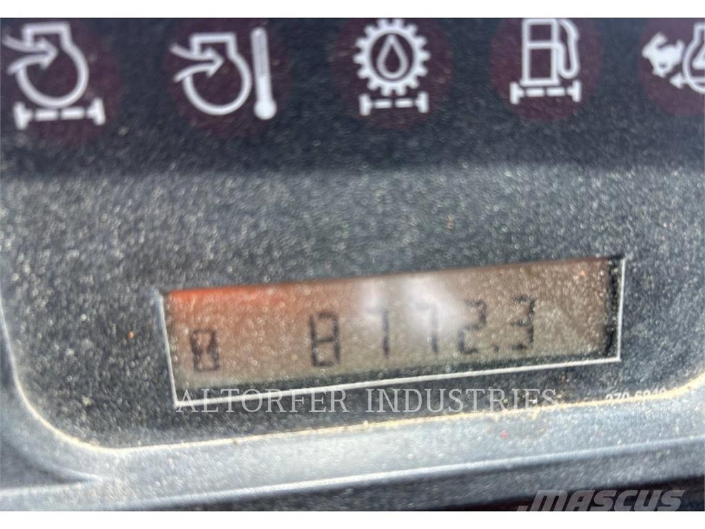 CAT 815F2 Ущільнювачі грунту