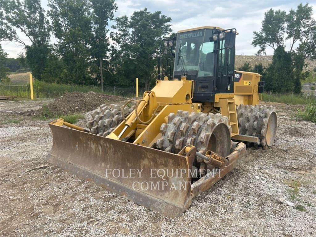CAT 815F2 Ущільнювачі грунту