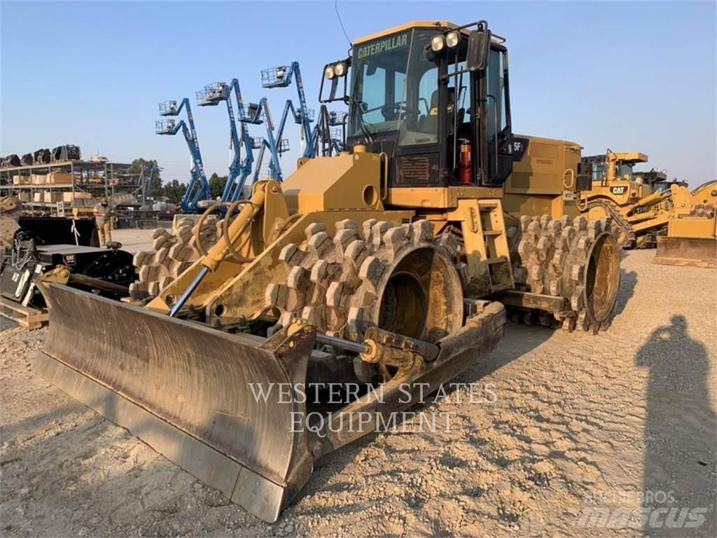 CAT 815FII Ущільнювачі грунту