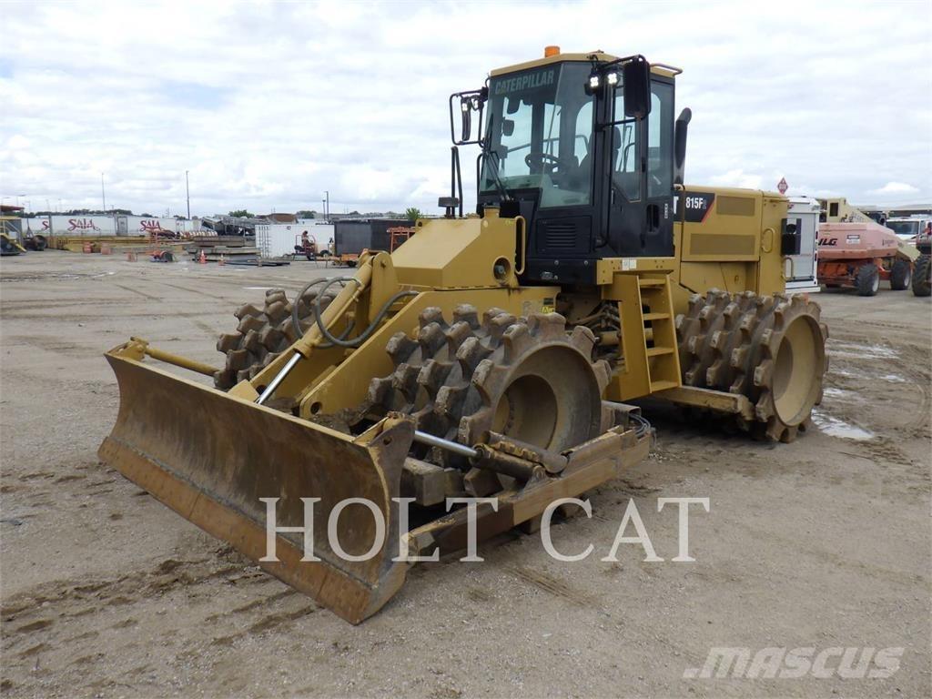 CAT 815FII Ущільнювачі грунту