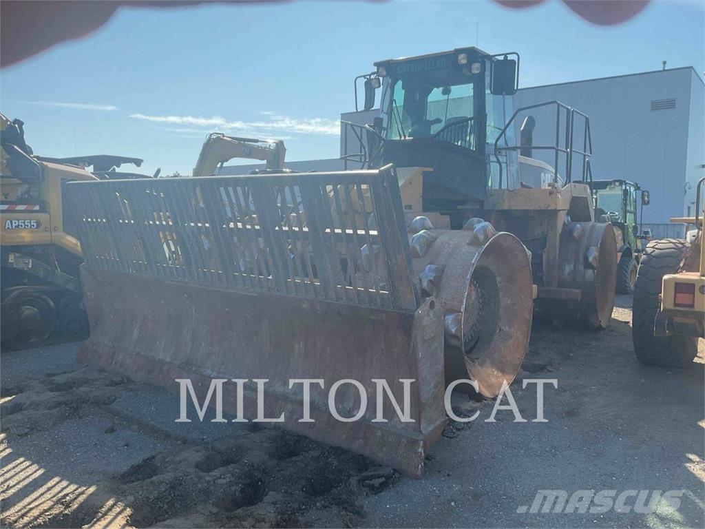 CAT 826G Ущільнювачі грунту