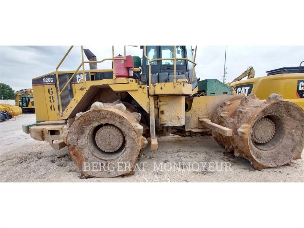 CAT 826G II Колісні бульдозери