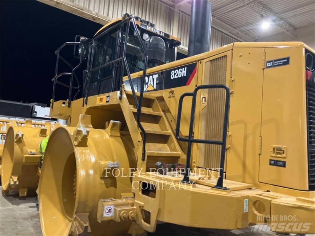 CAT 826H Ущільнювачі грунту