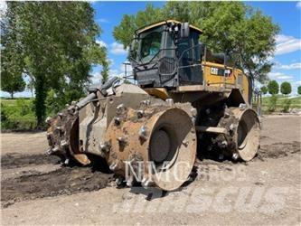 CAT 826K Ущільнювачі грунту