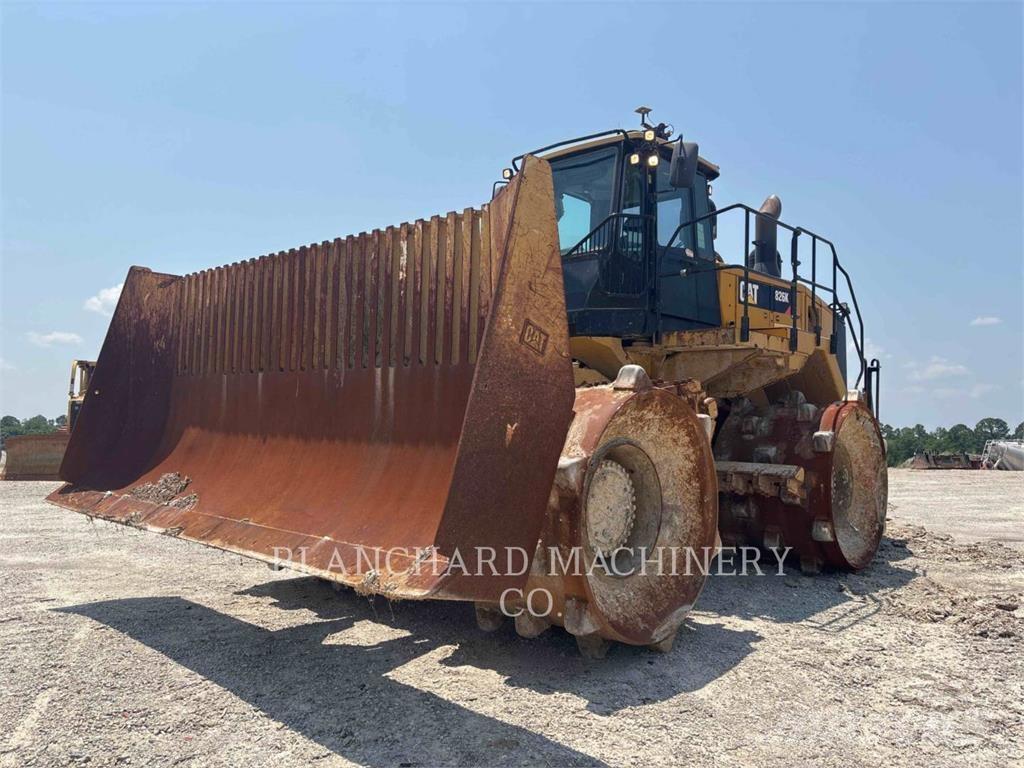 CAT 826K Ущільнювачі грунту