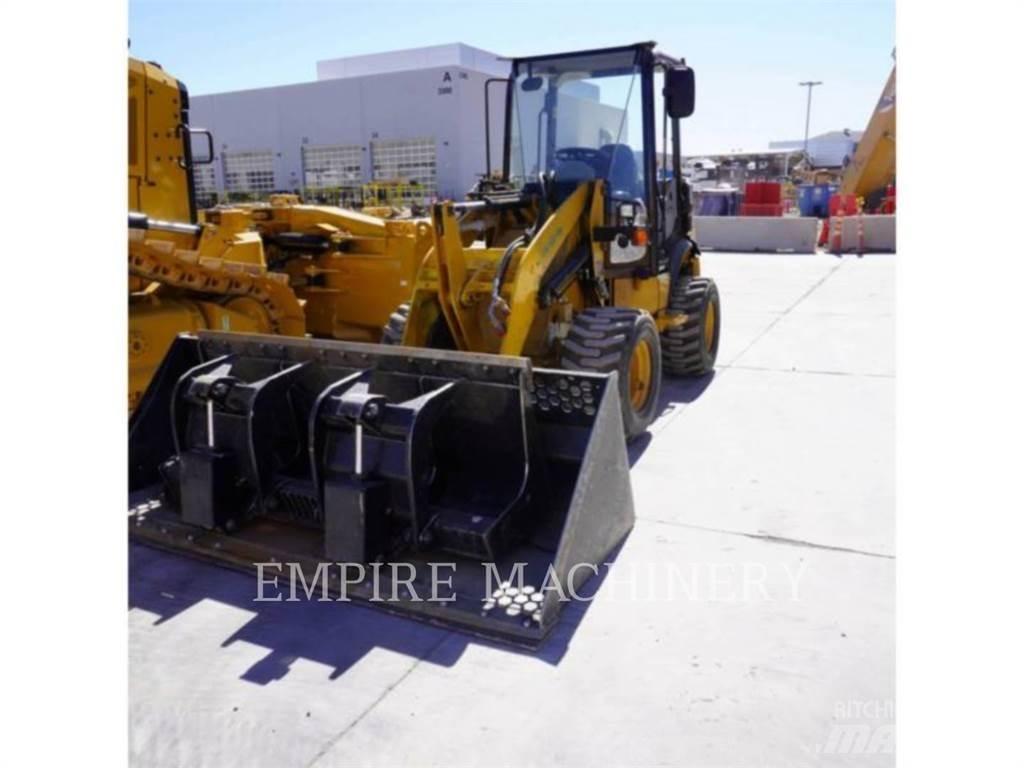 CAT 903C2 Фронтальні навантажувачі