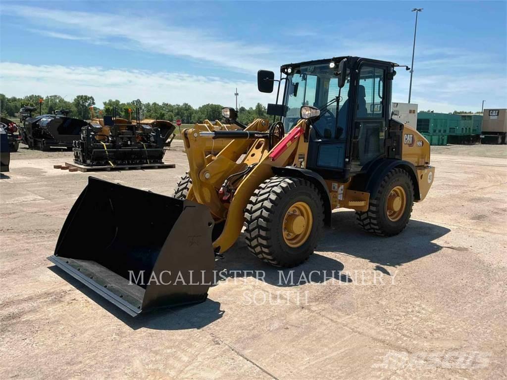 CAT 906 Фронтальні навантажувачі