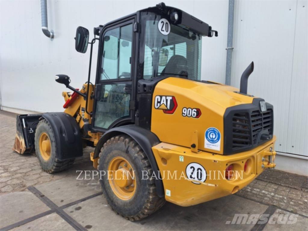 CAT 906-14 Фронтальні навантажувачі