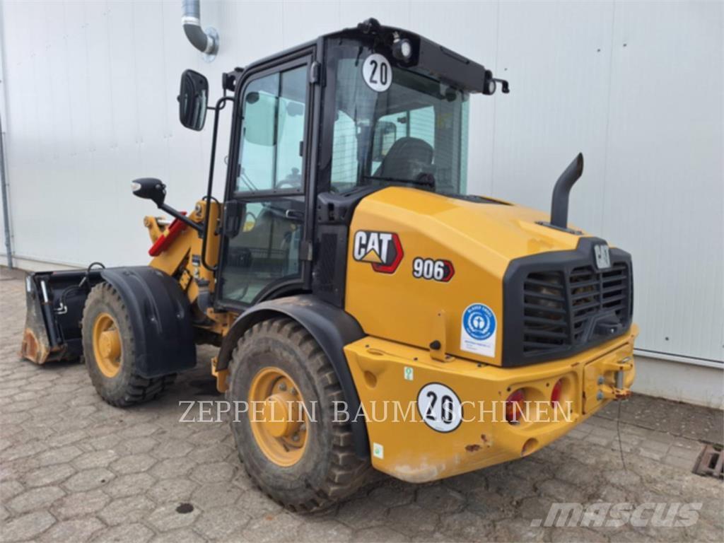 CAT 906-14 Фронтальні навантажувачі