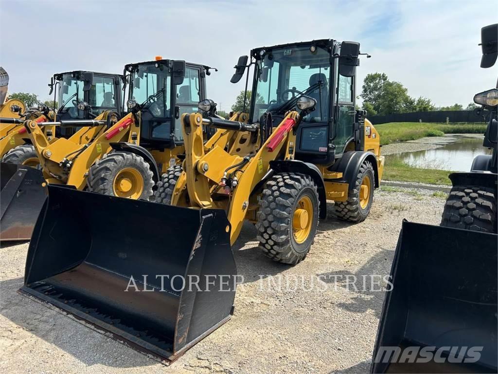 CAT 907-14 Фронтальні навантажувачі
