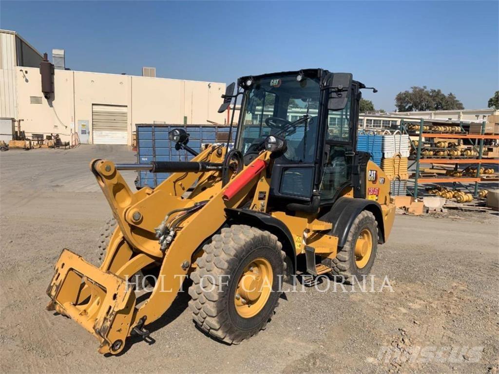 CAT 907-14 Фронтальні навантажувачі