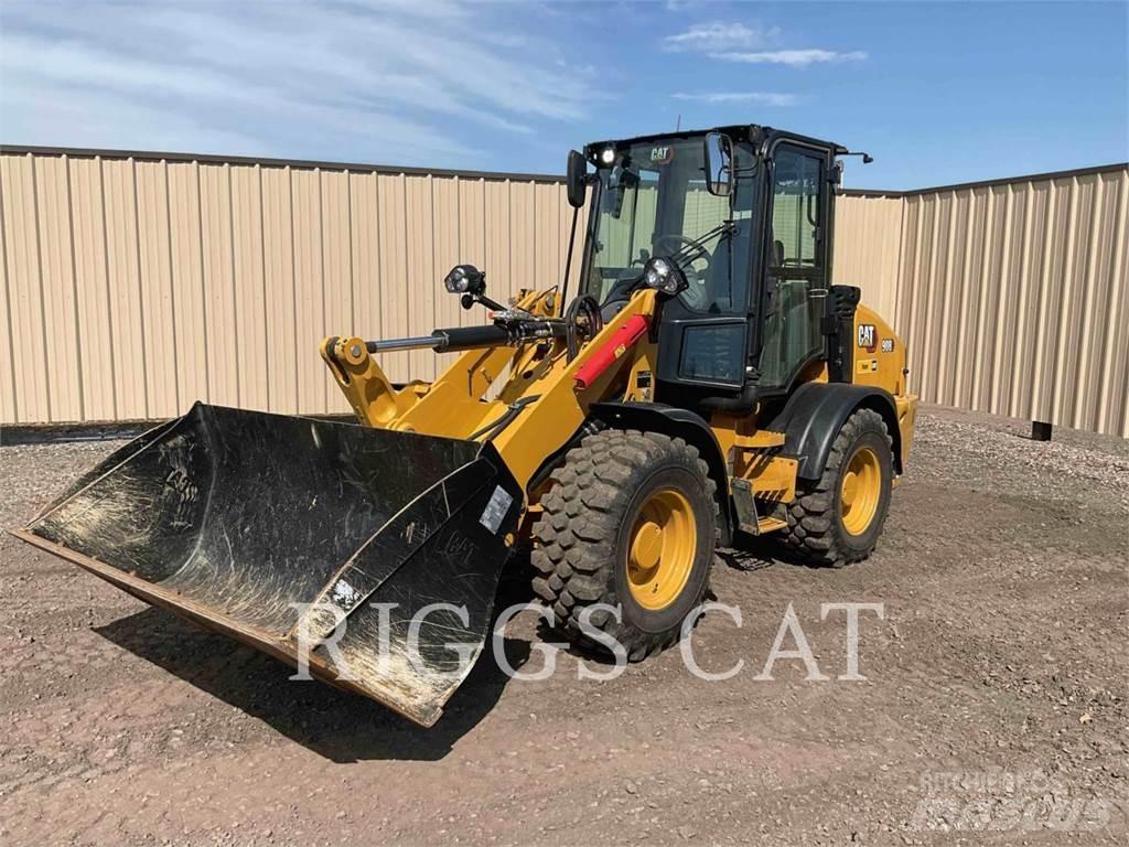 CAT 908 Фронтальні навантажувачі