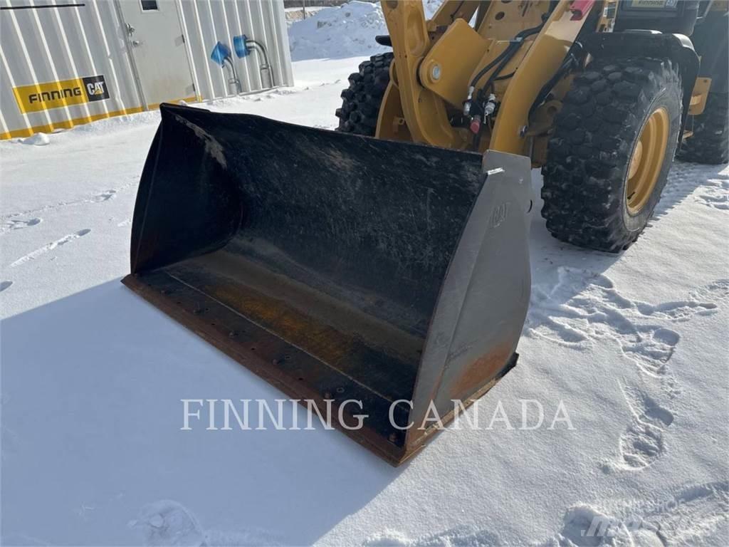 CAT 908-14 Фронтальні навантажувачі
