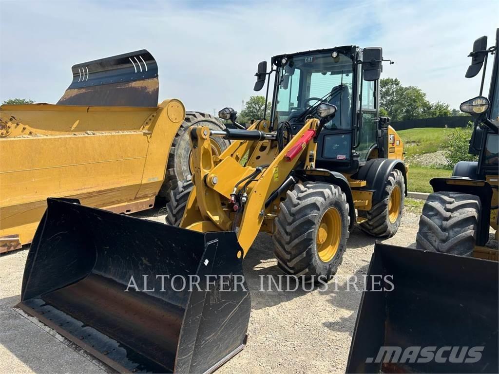 CAT 908-14 Фронтальні навантажувачі