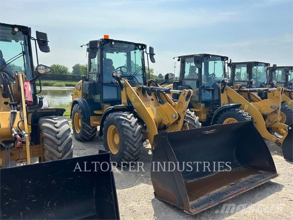 CAT 908-14 Фронтальні навантажувачі