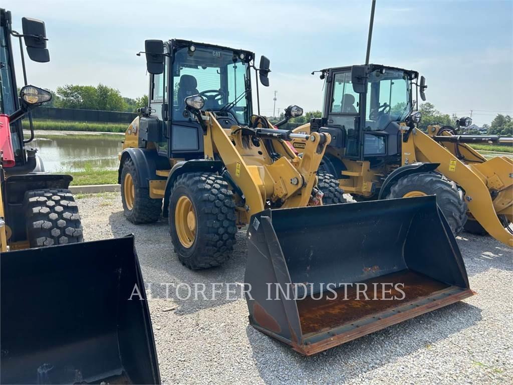 CAT 908-14 Фронтальні навантажувачі